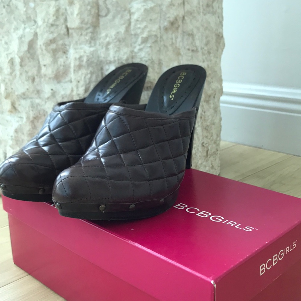 High Heel Clogs - Picture 3 of 4